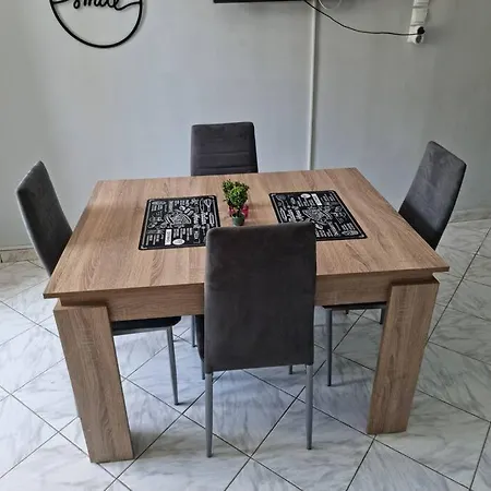 Apartman Nest, Warm And Cozy! Szaloniki