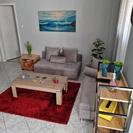 Nest, Warm And Cozy! * Thessaloniki